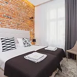 Apartment With Balcony - Rakowicka 6 Street
